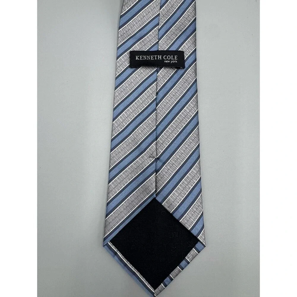 Kenneth Cole Striped Silver Gray Blue Silk Necktie Tie 56